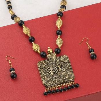 Adjustable Gold Oxidised Square Pendant Black Pearl Mala Set For Women Girl 2