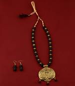 Party Wear  Adjustable Designer Gold Oxidised Pendant Black Pearl mala set for Women girl