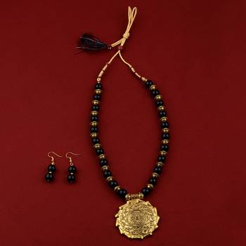 Designer Different Adjustable Gold Oxidised Pendant Black Pearl Mala Set For Women Girl 1