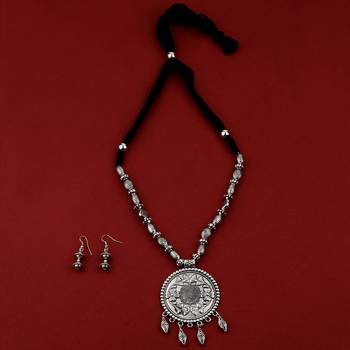 Silver Oxidised Adjustable Attractive Pendant Mala Set For Women Girl 1