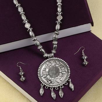 Silver Oxidised Adjustable Attractive Pendant Mala Set For Women Girl 3