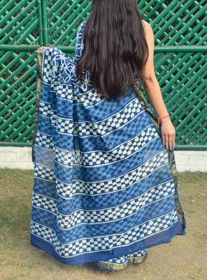 Indigo Printed Cotton Saree With Blouse 3
