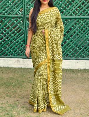 Green Printed Cotton Saree With Blouse 1