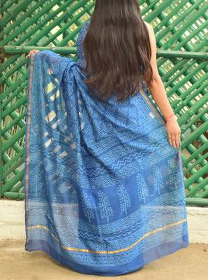 Blue Printed Chanderi Silk Saree With Blouse 3
