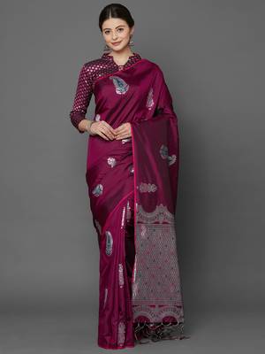 Magenta woven cotton silk saree with blouse 4