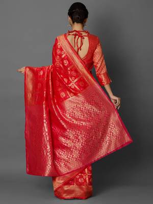 Red woven cotton silk saree with blouse 4