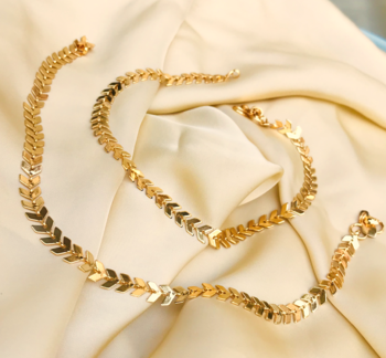 Gold anklets 2
