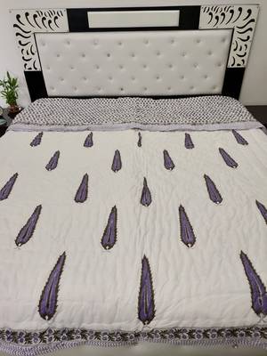 white cotton Handcrafted Jaipuri Razai (Quilt) 1