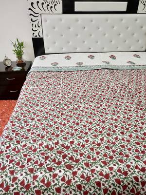 white cotton Handcrafted Jaipuri Razai (Quilt) 3