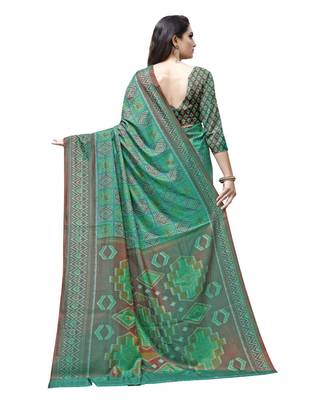 Green printed Silk blend saree with blouse 2