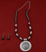 Adjustable Silver Plated With Black Pearl  Fancy Look Pendant Mala Set For Women Girl