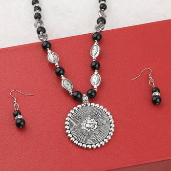 Adjustable Silver Plated With Black Pearl Ganeshji  Pendant Mala Set For Women Girl 2