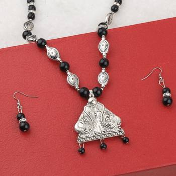 Adjustable Silver Plated With Black Pearl  Pendant Mala Set For Women Girl 2