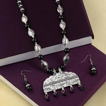 Adjustable Exclusive Silver Plated With Black Pearl  Pendant Mala Set For Women Girl 3