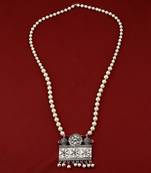 Elegant Silver Plated With Pearl  Pendant Mala Set For Women Girl