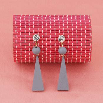 Antique Diamond  Wooden Dangler Earrings Perfect And Different Look For Women Girl. 3