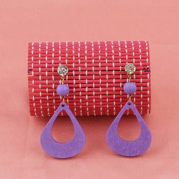 Party Wear Natural Diamond Wooden Earring For Perfect And Different Look For Women 3