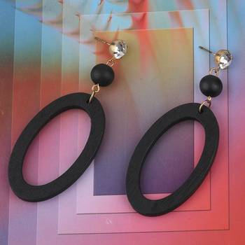 Charm Stylish  Diamond Wooden Earrings Light Weight For Girls And Women. 1