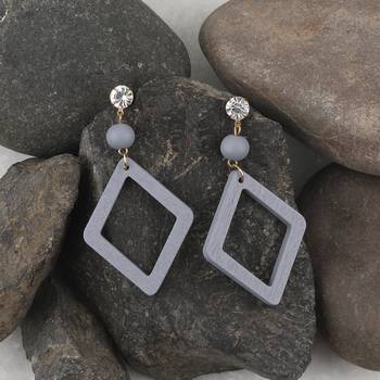 Antique Diamond  Wooden Dangler Earrings Perfect And Different Look For Women Girl. 3
