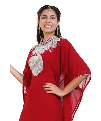 Red Georgette Embroidered Zari Work Islamic Kaftan 1