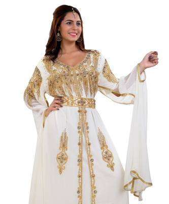 Cream  Georgette Embroidered Zari Work Islamic Kaftan 3