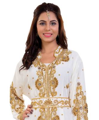 Cream  Georgette Embroidered Zari Work Islamic Kaftan 1