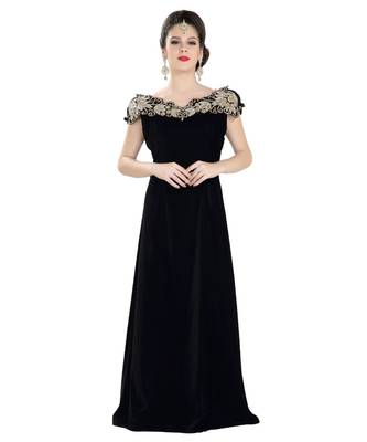 Black Georgette Embroidered Zari Work Islamic Kaftan 1