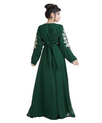 Green Georgette Embroidered Zari Work Islamic Kaftan 2