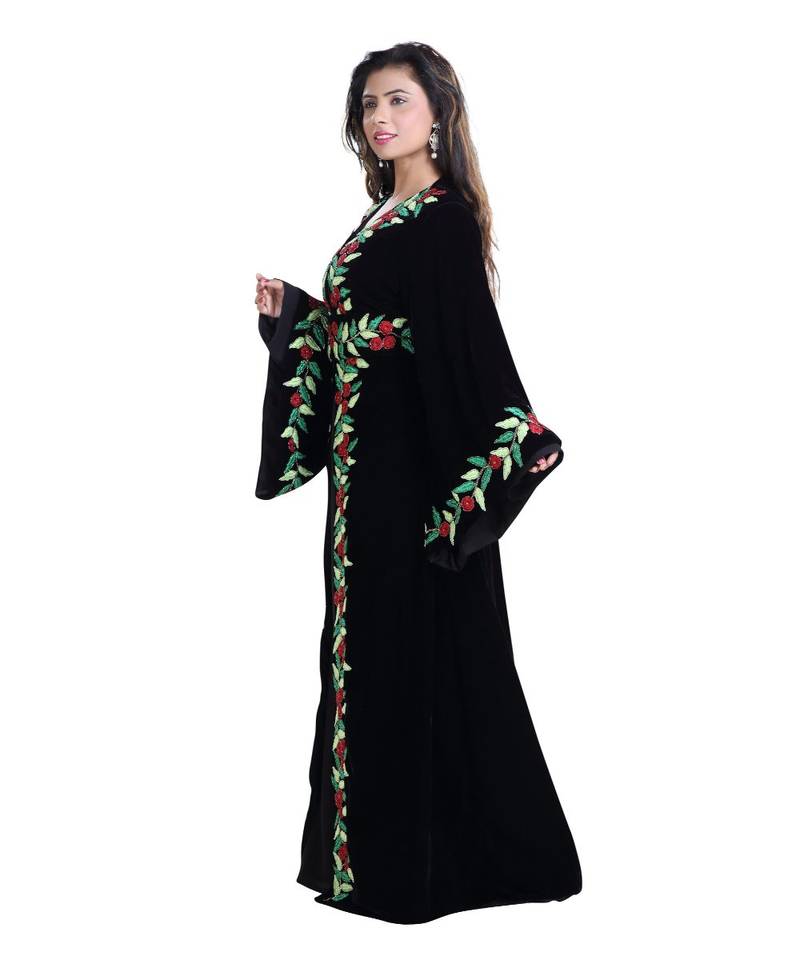 Black Georgette Embroidered Zari Work Islamic Kaftan