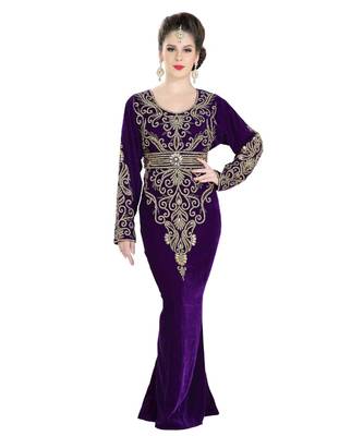 Purple Velvet Embroidered Zari Work Islamic Kaftan 1