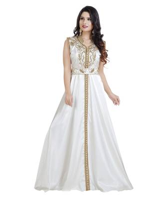 Cream  Satin Embroidered Zari Work Islamic Kaftan 4