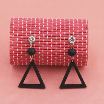 Elegant Dangler Wooden Earrings For Girls And Women 3