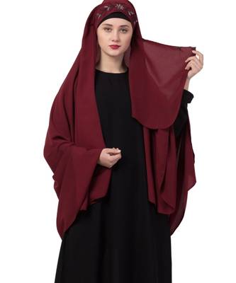 Maroon Nida Fancy Irani Chadar 3