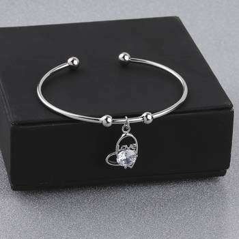 Delicated Adjustable Heart Shape Bracelet With Daimond For Women Girls 3