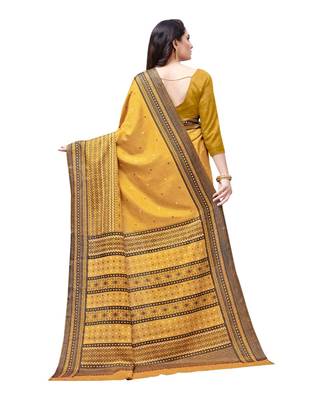 Mustard printed Silk blend saree with blouse 2