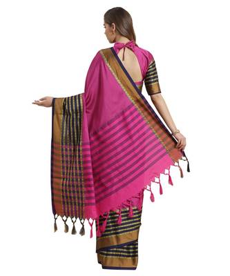 Magenta printed Art Silk saree with blouse 2