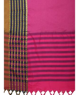 Magenta printed Art Silk saree with blouse 4