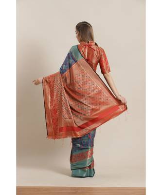 Blue printed Silk blend saree with blouse 2