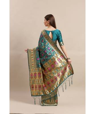 Green printed Silk blend saree with blouse 2