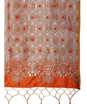 Mustard printed Silk blend saree with blouse 4