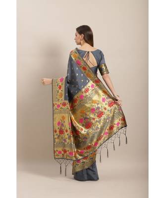 Grey printed Silk blend saree with blouse 2