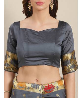 Grey printed Silk blend saree with blouse 3