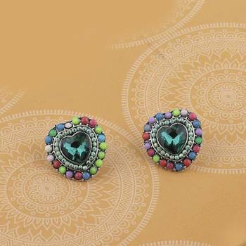 Fancy Stylish Heart Shape Diamond Stud Earring For Women Girl 2