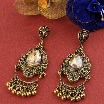 Charm Delicated Patry Wear Golden Dangle Earring For Women Girl 2