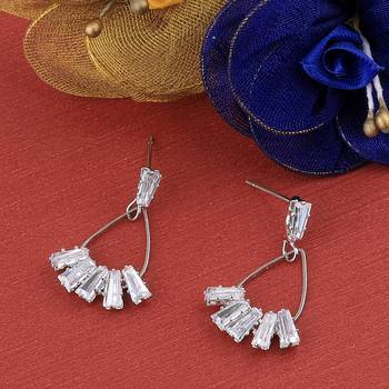 Silver Plated Party Wear Stylish Stud Earring For Women Girl 2
