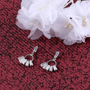 Silver Plated Delicated Stylish Stud Earring For Women Girl 1