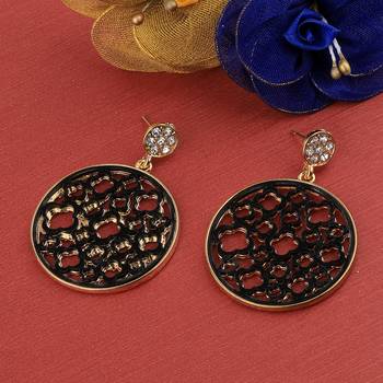 Gold Plated Elegant Stylish Earring For Women Girl 2