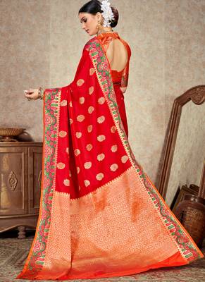 Red woven art silk saree with blouse 3