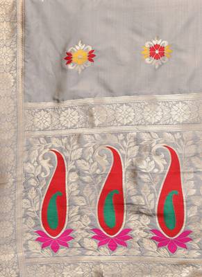 Women Grey Color Woven Traditional Dupatta 2