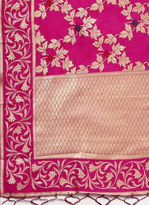 Women Magenta Color Woven Traditional Dupatta 2